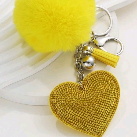 🔹️Rhinestone Heart & Pom Pom Charm tassles Keychain, For Decoration✨️💚 - Picture 1 of 10